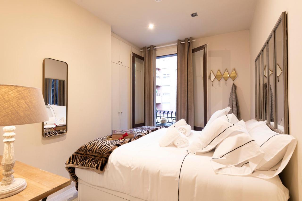 Chic Apartments Barcelona Exteriör bild